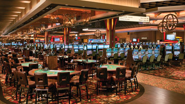 L'Auberge Baton Rouge casino floor, with table games and slot machines
